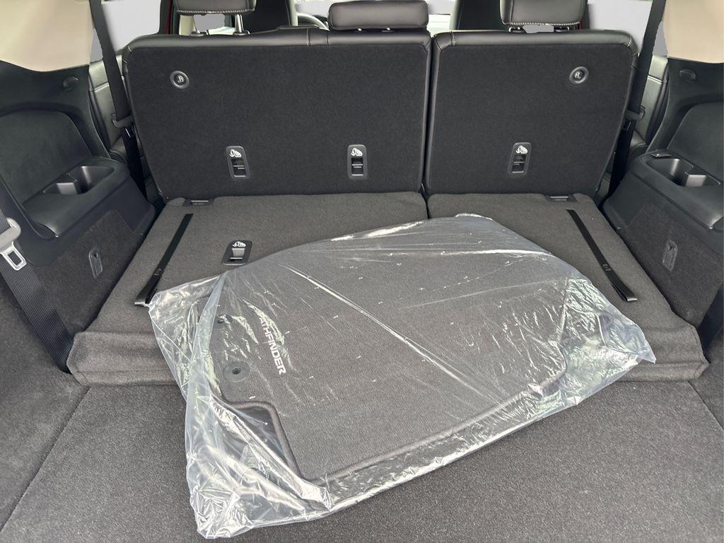 new 2025 Nissan Pathfinder car, priced at $40,956