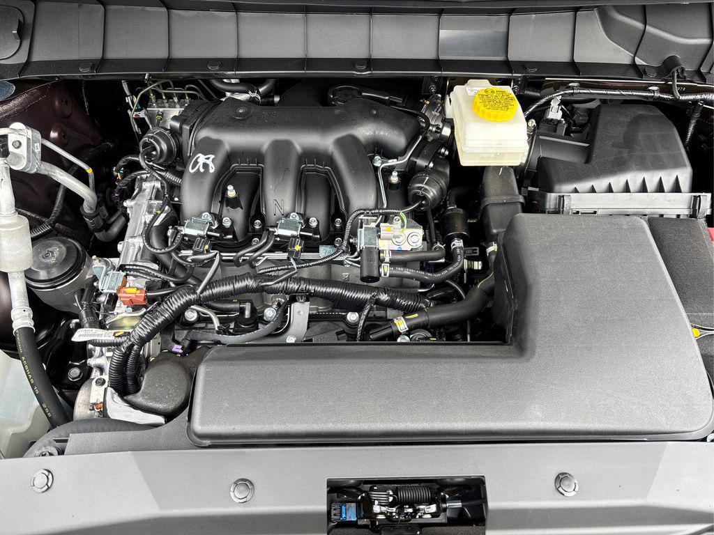 new 2025 Nissan Pathfinder car, priced at $40,956