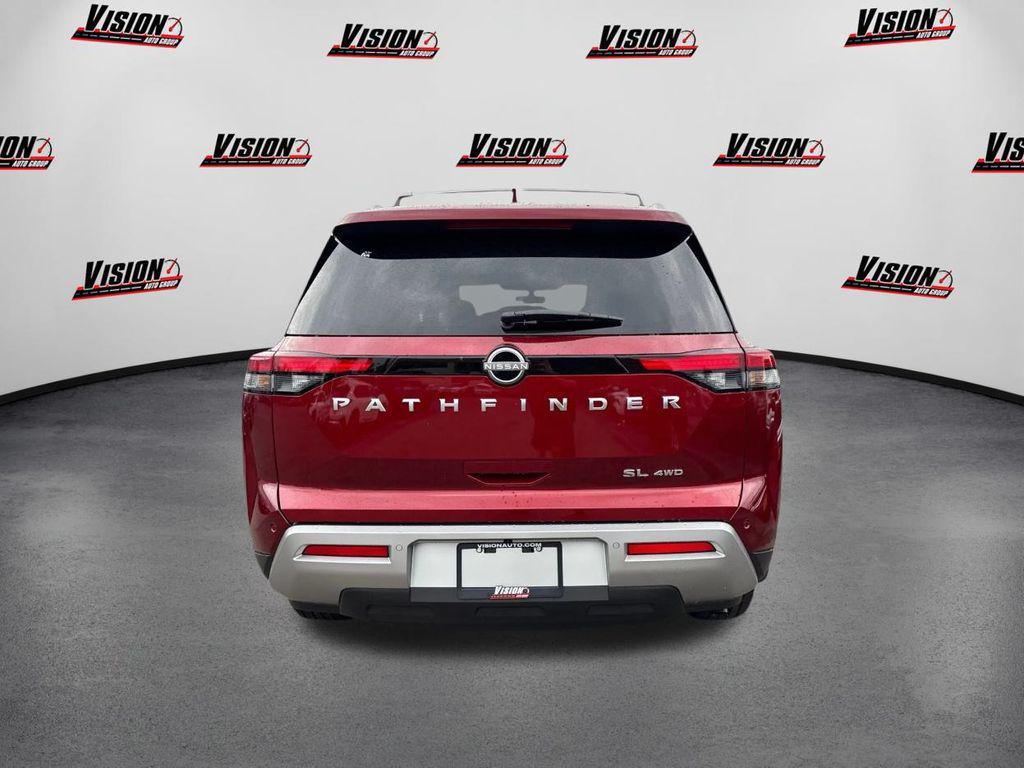 new 2025 Nissan Pathfinder car, priced at $40,956