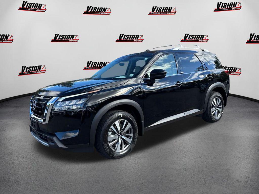 new 2025 Nissan Pathfinder car, priced at $41,090