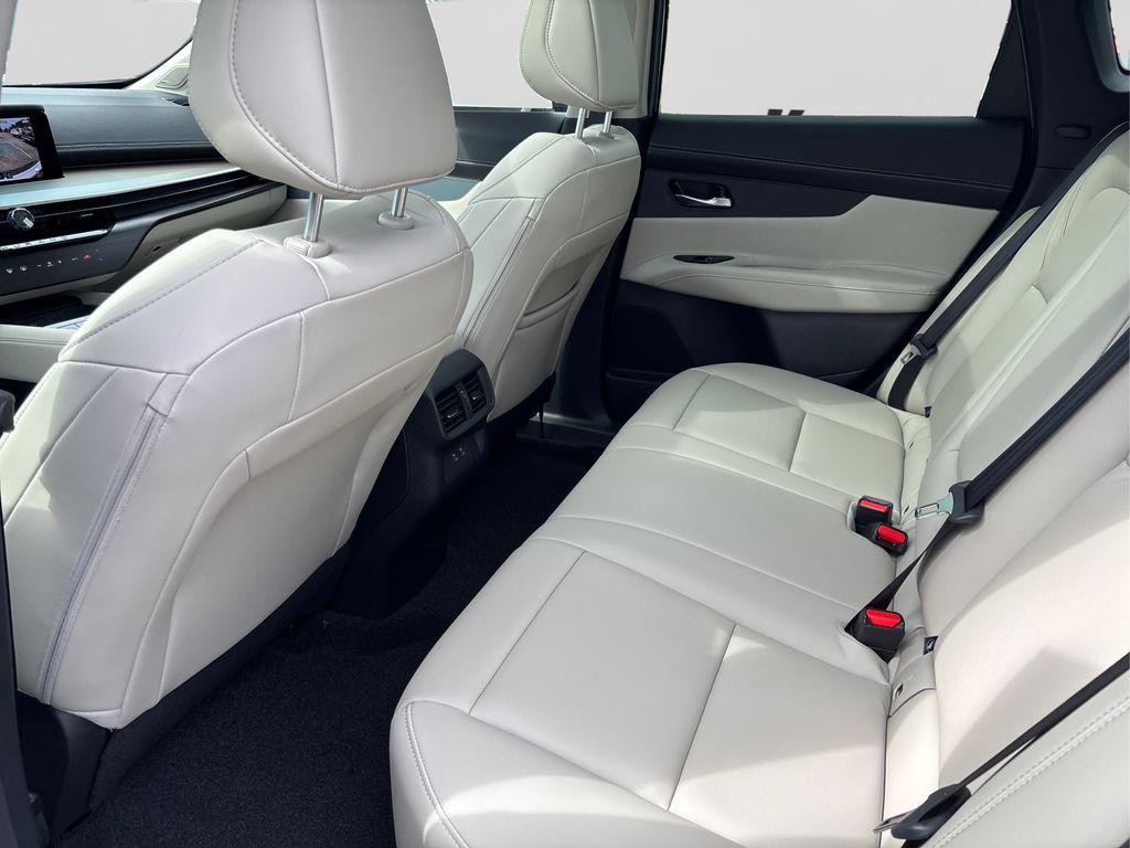 new 2025 Nissan Murano car, priced at $40,900