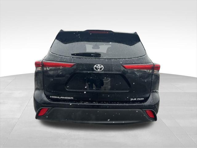 used 2021 Toyota Highlander car, priced at $32,170