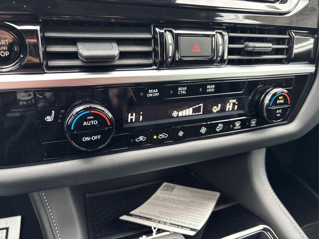 new 2025 Nissan Pathfinder car, priced at $38,540