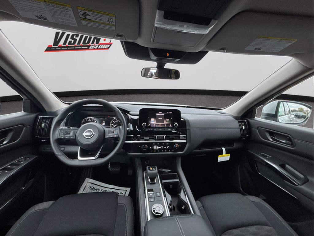 new 2025 Nissan Pathfinder car, priced at $38,540