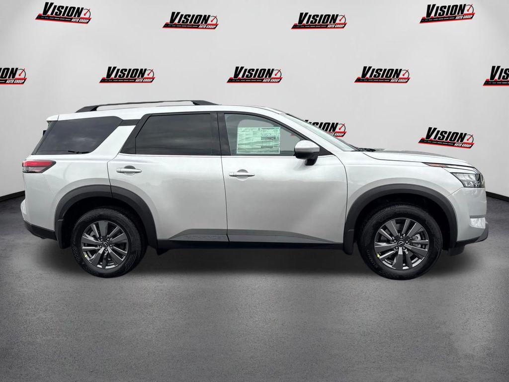 new 2025 Nissan Pathfinder car, priced at $38,540