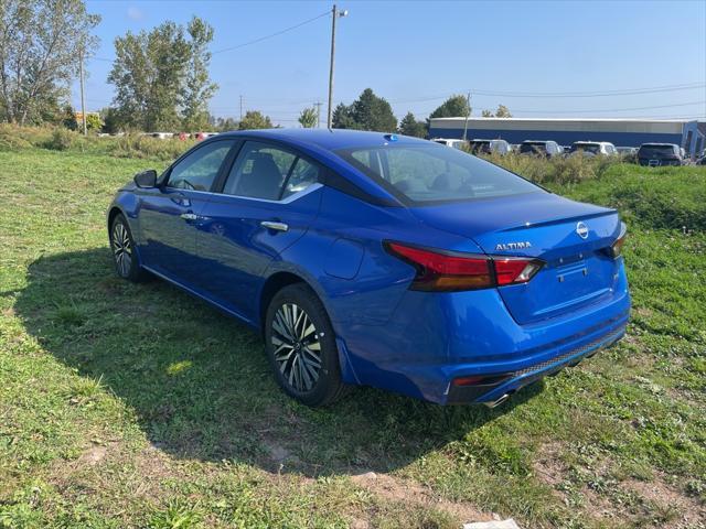 new 2025 Nissan Altima car, priced at $32,190