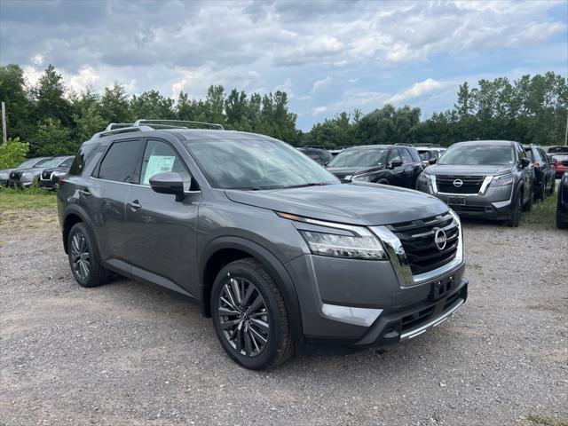 new 2024 Nissan Pathfinder car, priced at $42,158