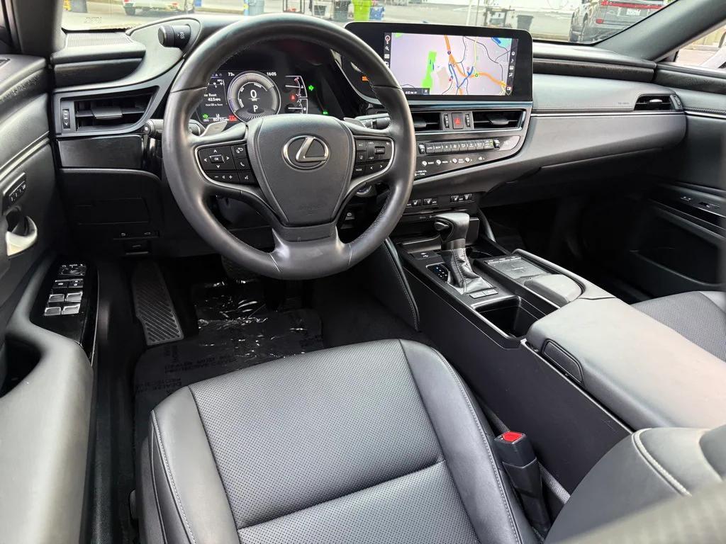 used 2022 Lexus ES 300h car, priced at $29,641