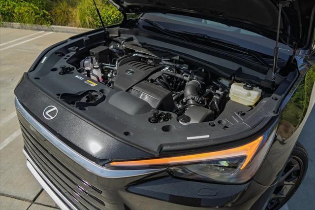 new 2025 Lexus TX 500h car, priced at $78,330