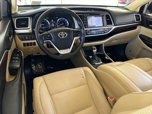 used 2015 Toyota Highlander car, priced at $16,500