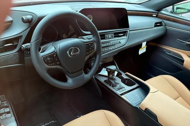 new 2025 Lexus ES 300h car, priced at $48,669