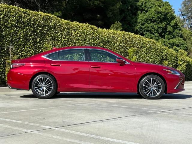 used 2025 Lexus ES 350 car, priced at $43,350