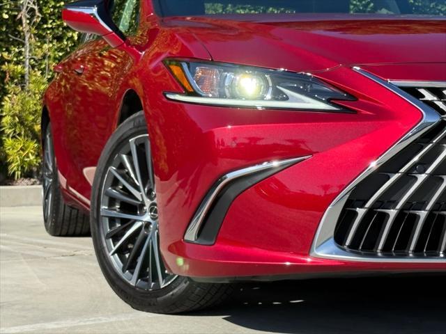 used 2025 Lexus ES 350 car, priced at $43,350