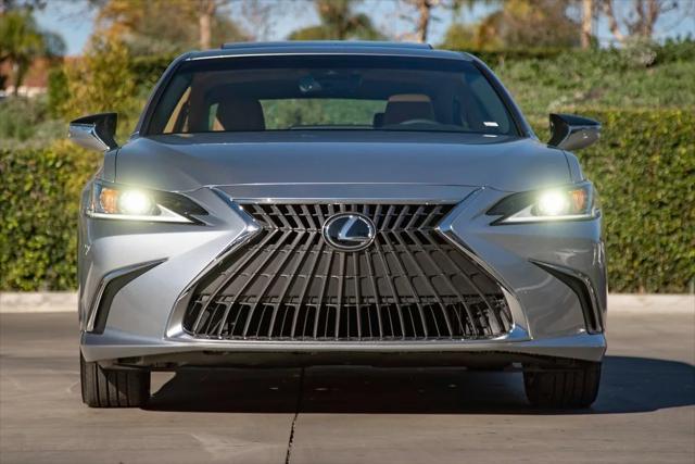 new 2025 Lexus ES 350 car, priced at $47,644