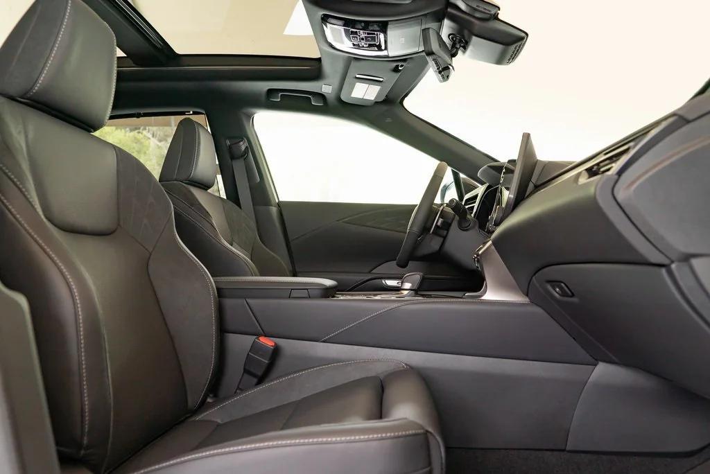 new 2025 Lexus RX 350 car, priced at $68,104