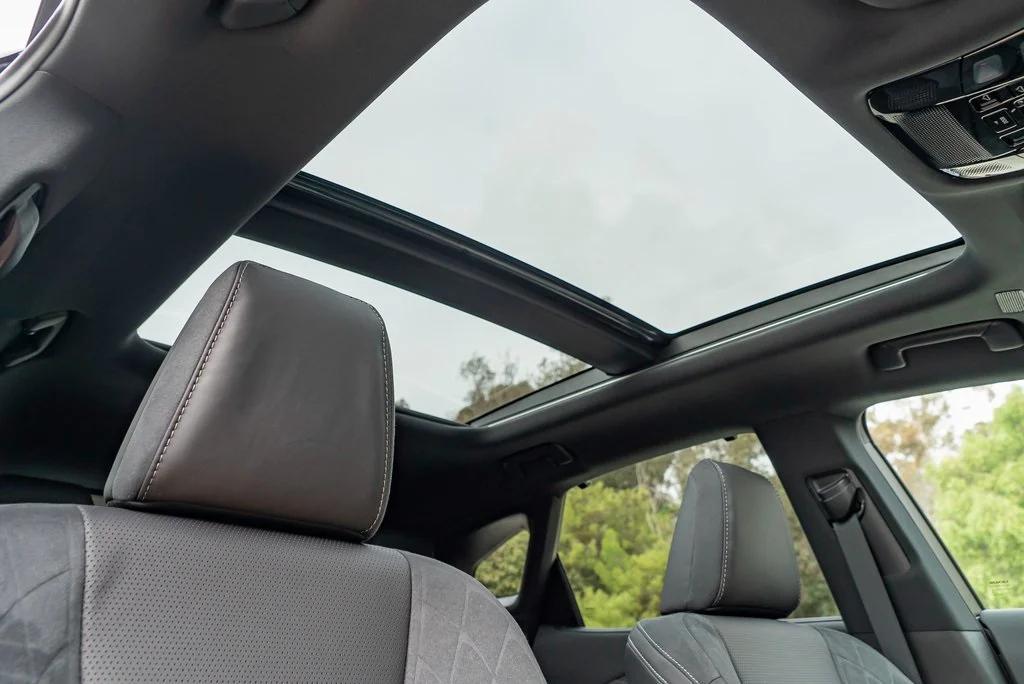 new 2025 Lexus RX 350 car, priced at $68,104
