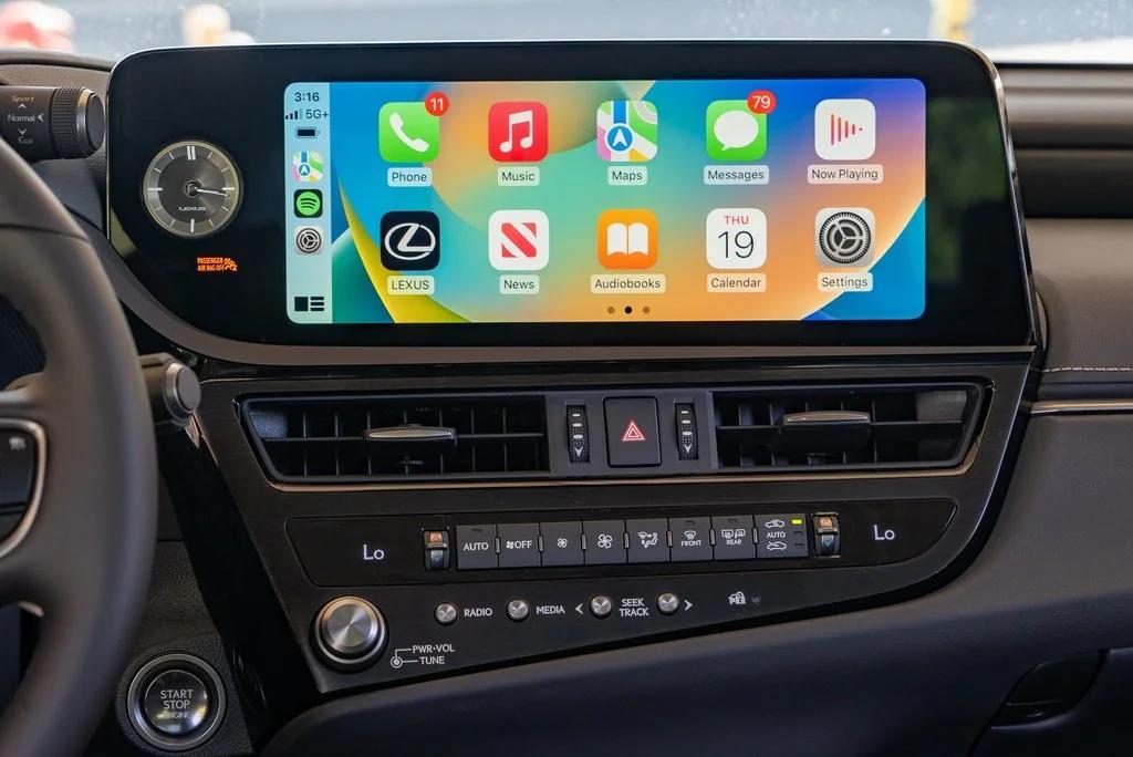 new 2025 Lexus ES 350 car, priced at $44,179