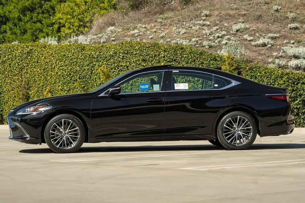 new 2025 Lexus ES 350 car, priced at $44,179