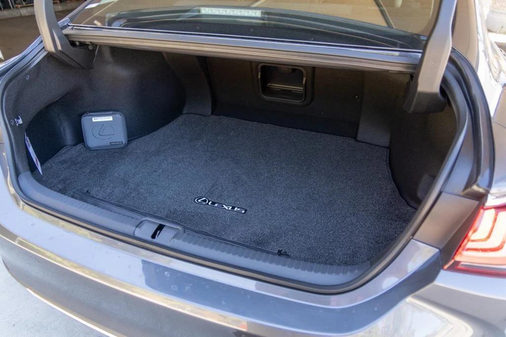 new 2025 Lexus ES 300h car, priced at $56,125