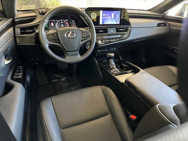 used 2024 Lexus ES 300h car, priced at $45,500