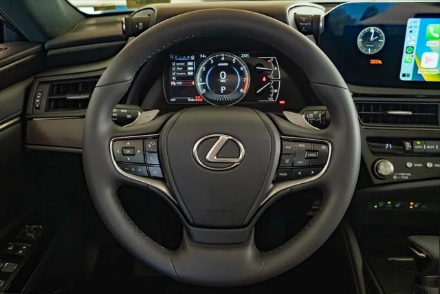 new 2025 Lexus ES 350 car, priced at $46,640