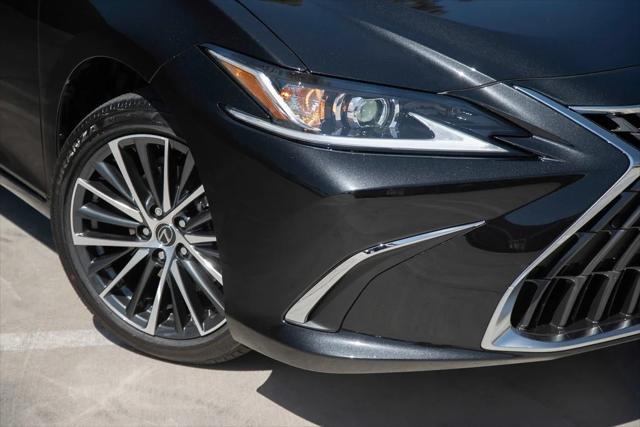 new 2025 Lexus ES 350 car, priced at $46,640