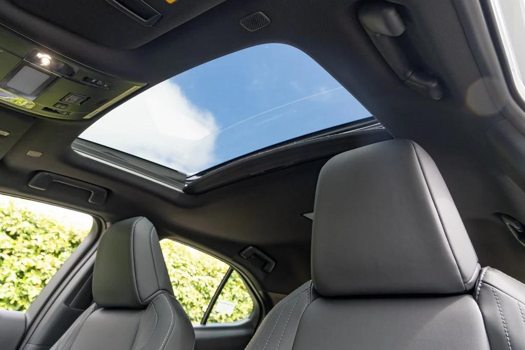 new 2025 Lexus UX 300h car, priced at $46,535