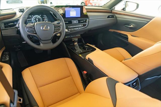 new 2025 Lexus ES 300h car, priced at $48,065