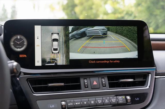 new 2025 Lexus ES 300h car, priced at $50,980