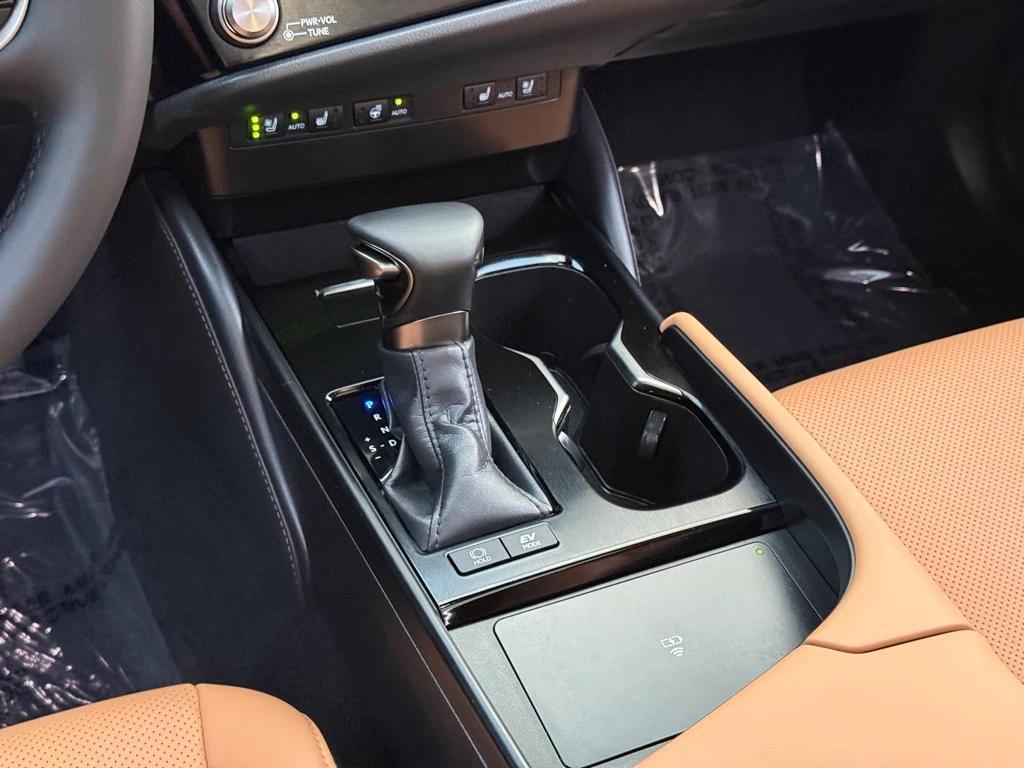 used 2024 Lexus ES 300h car, priced at $41,281