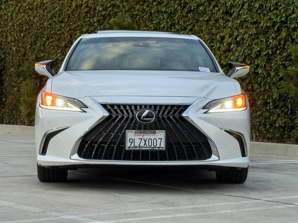 used 2024 Lexus ES 300h car, priced at $41,281