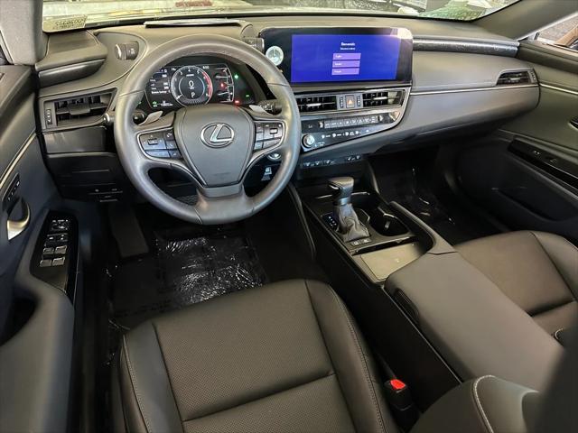 used 2023 Lexus ES 300h car, priced at $41,300