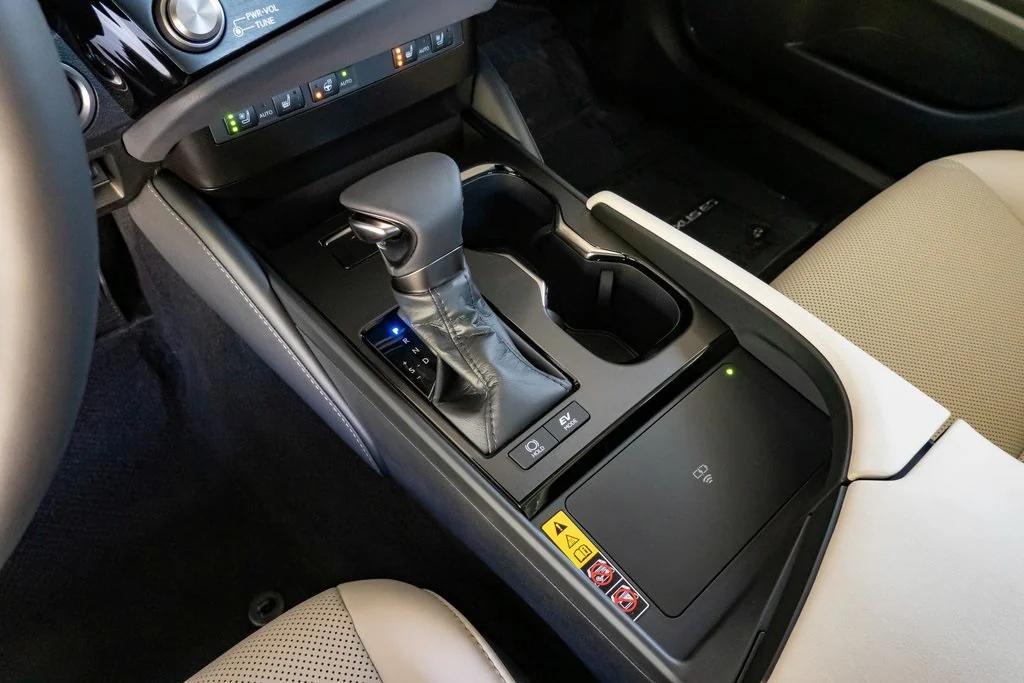new 2025 Lexus ES 300h car, priced at $49,204