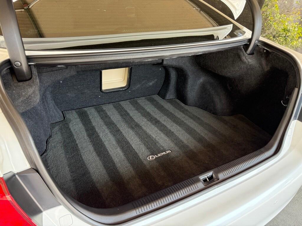 used 2012 Lexus ES 350 car, priced at $10,381
