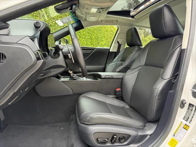 used 2025 Lexus ES 350 car, priced at $42,255