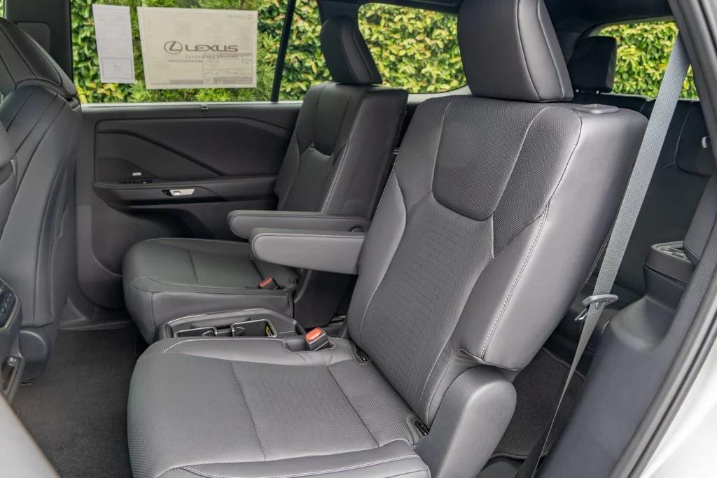 new 2026 Lexus TX 350 car, priced at $70,104