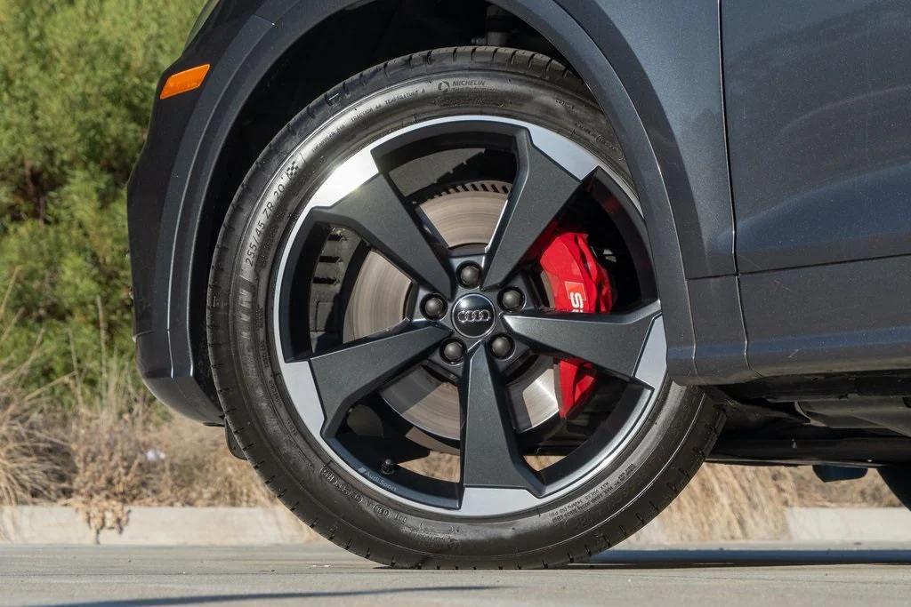 used 2019 Audi SQ5 car, priced at $22,572