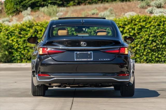 new 2025 Lexus ES 300h car, priced at $49,695