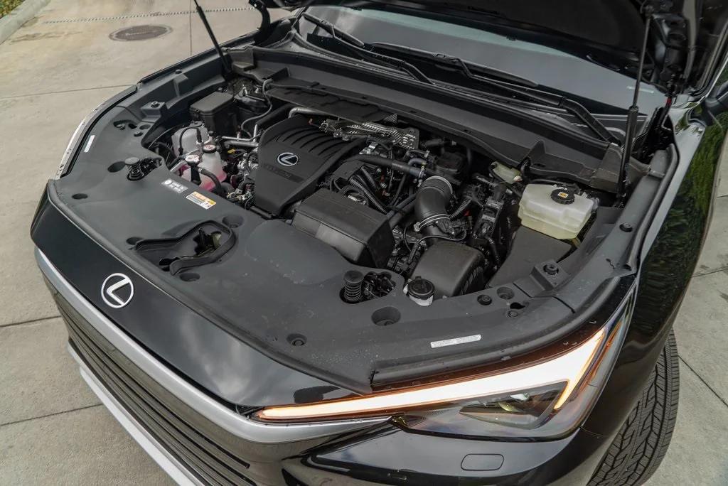 new 2026 Lexus TX 500h car, priced at $75,987