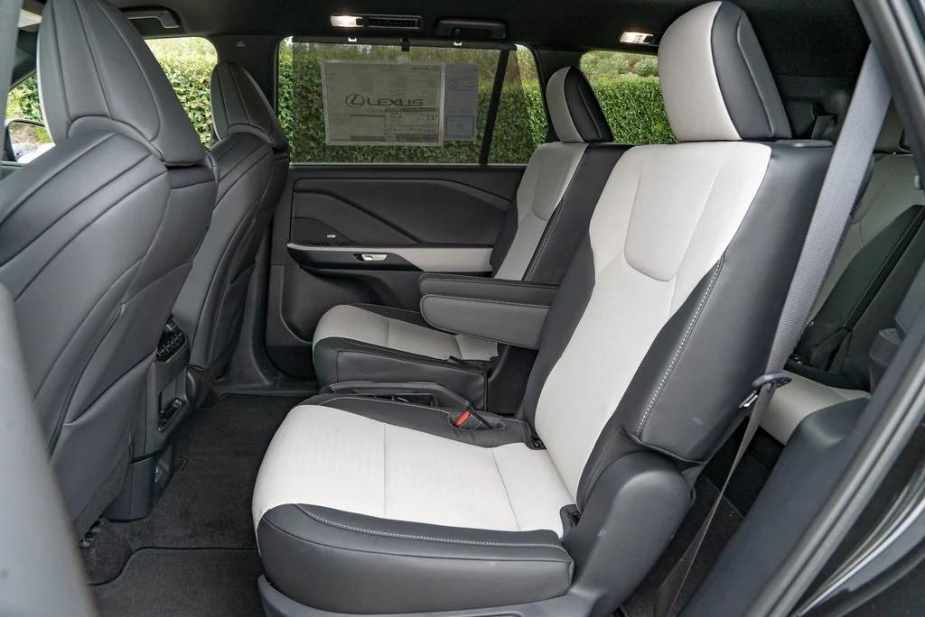 new 2026 Lexus TX 500h car, priced at $75,987