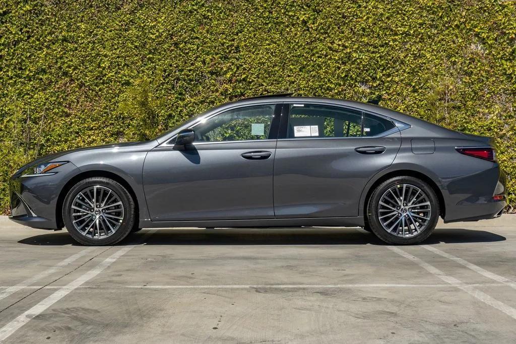 new 2025 Lexus ES 350 car, priced at $50,015