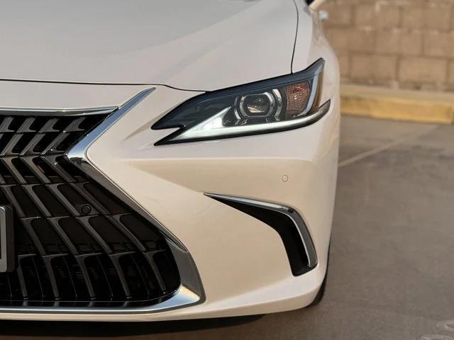 new 2025 Lexus ES 350 car, priced at $47,165