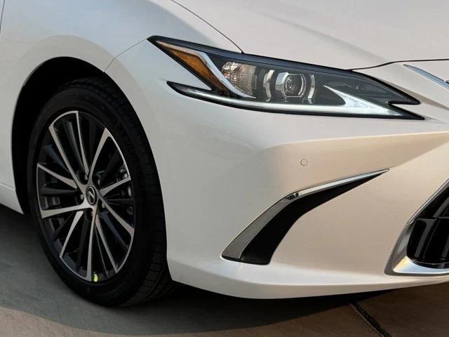 new 2025 Lexus ES 350 car, priced at $47,165