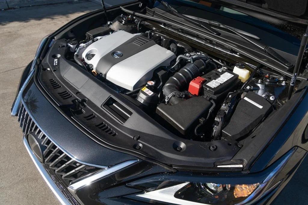 new 2025 Lexus ES 350 car, priced at $47,385