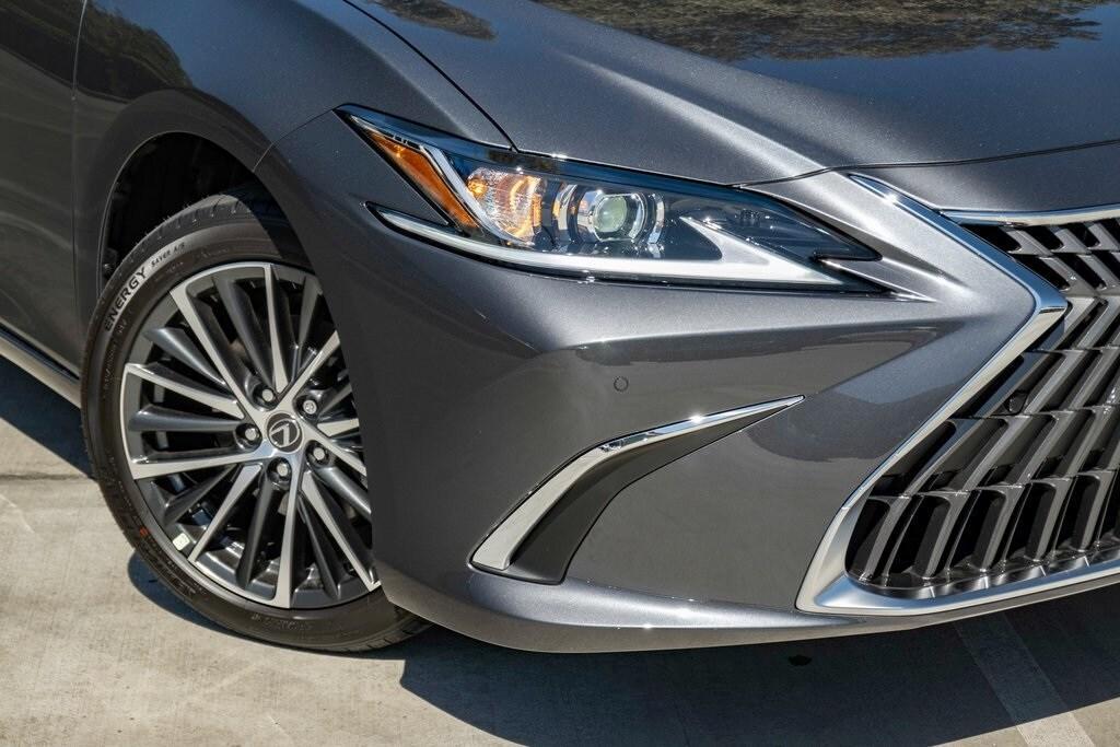 new 2024 Lexus ES 350 car, priced at $49,680