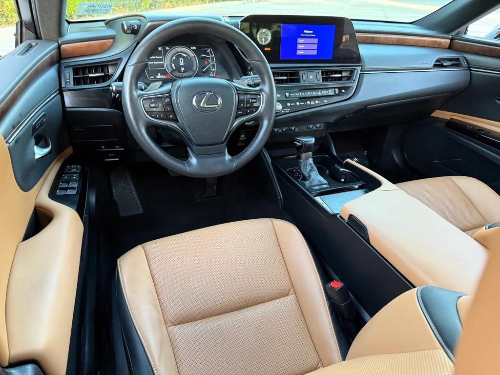 used 2023 Lexus ES 300h car, priced at $36,971