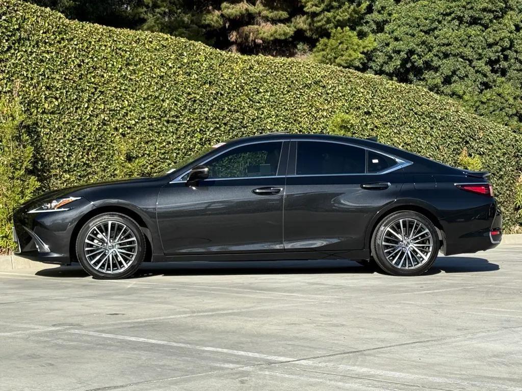 used 2023 Lexus ES 300h car, priced at $36,971