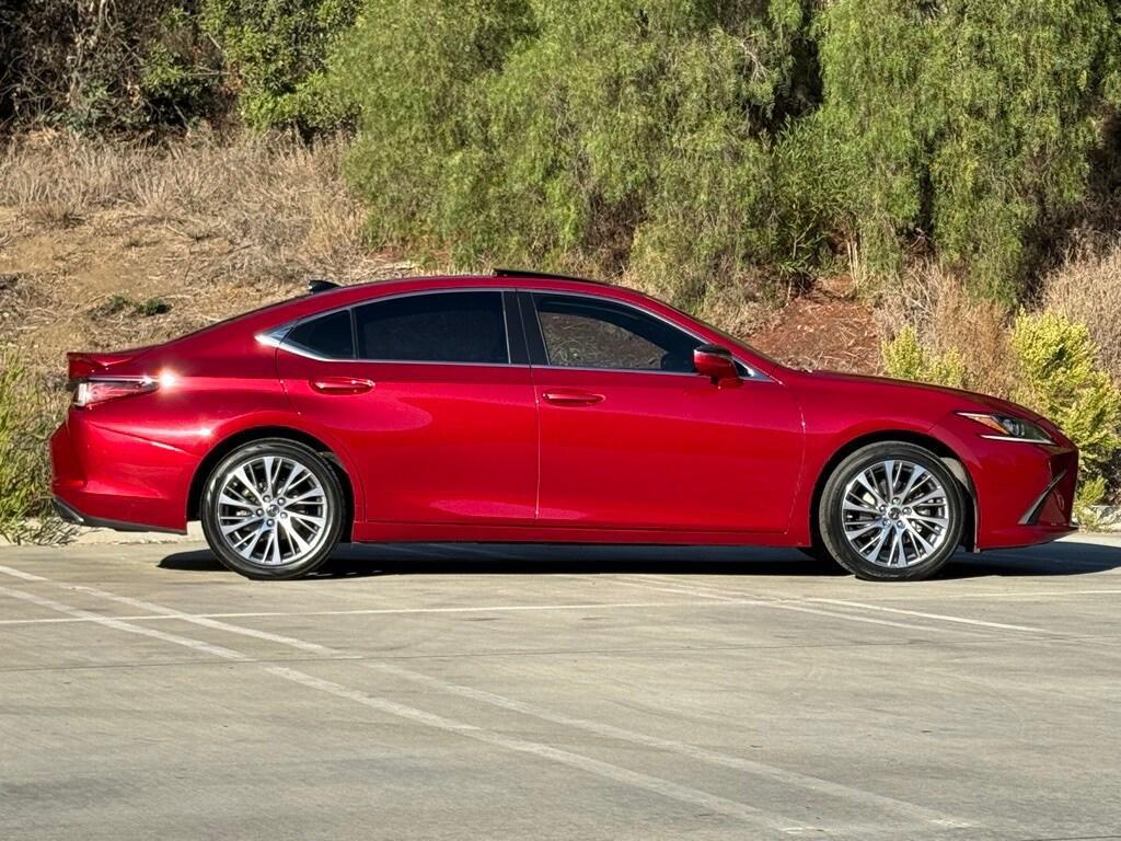 used 2021 Lexus ES 350 car, priced at $30,291