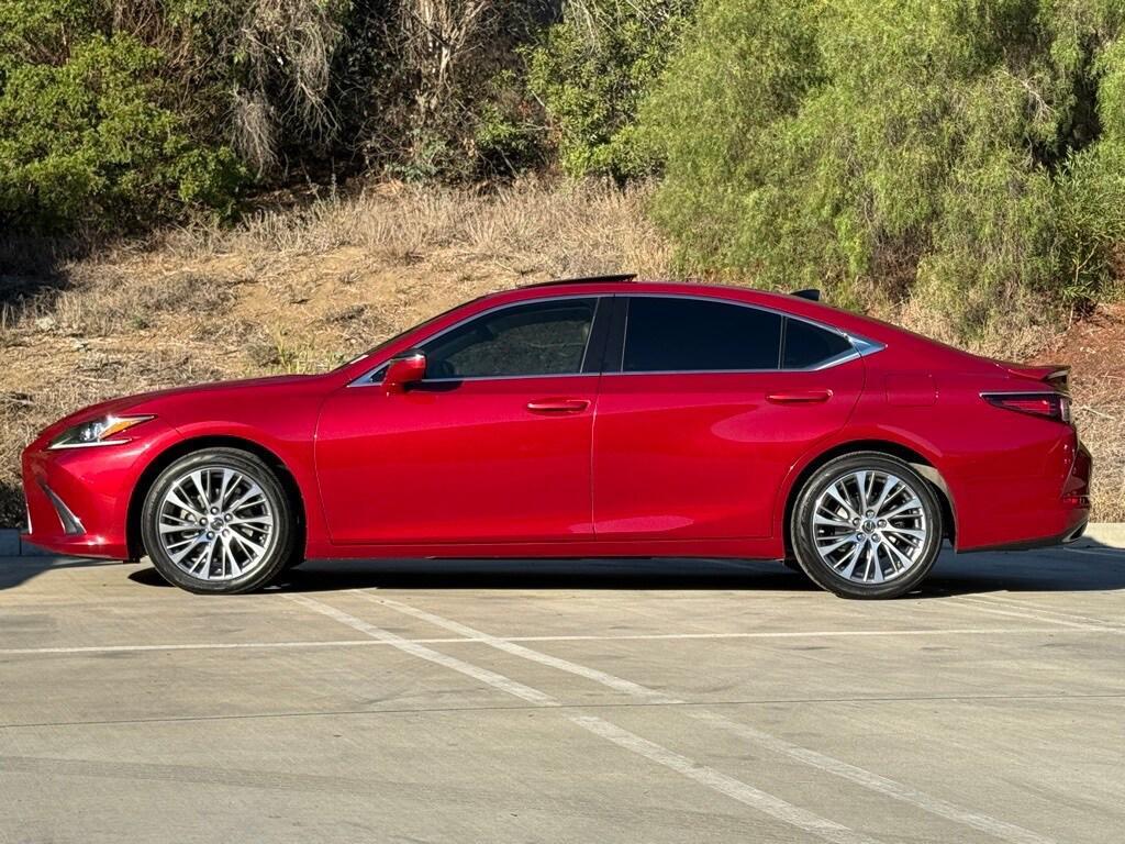 used 2021 Lexus ES 350 car, priced at $30,291