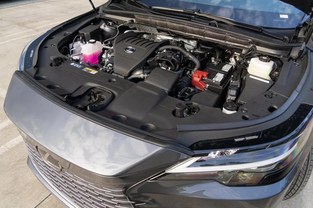 new 2025 Lexus RX 350 car, priced at $55,838